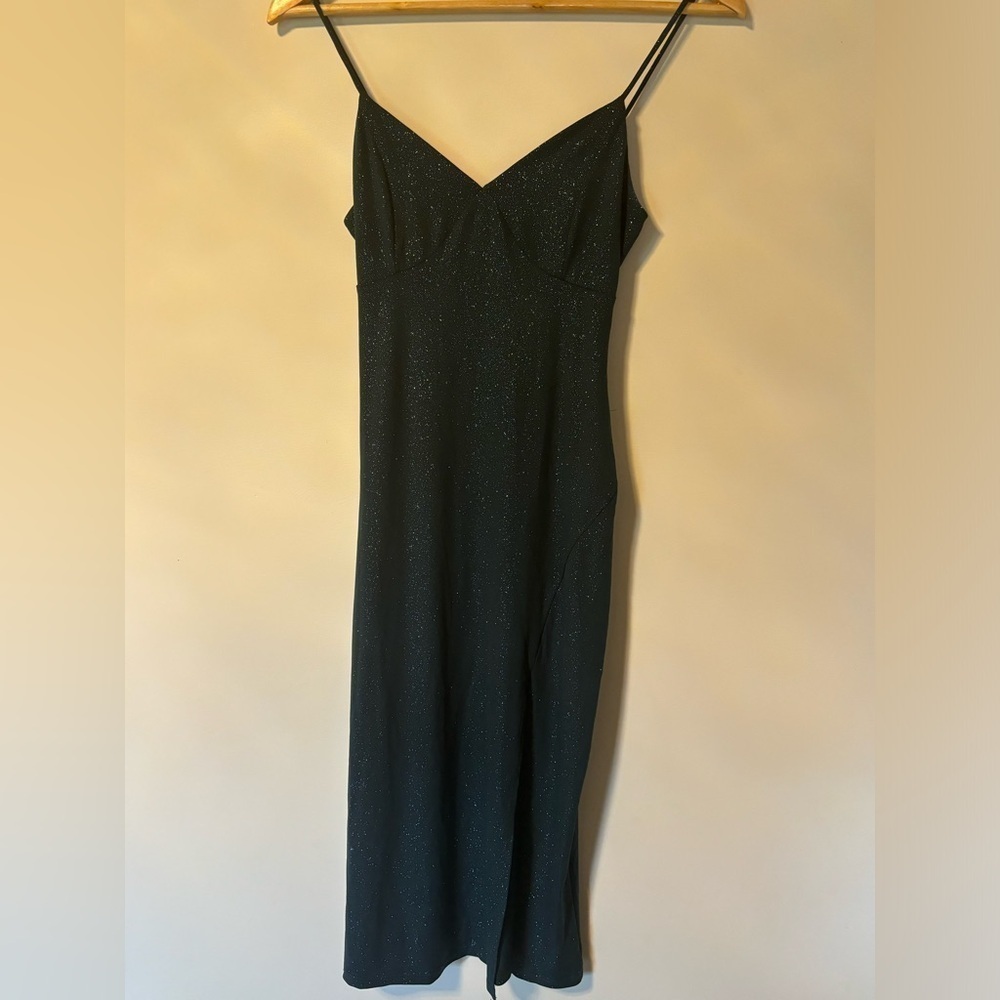 Eclipse-Glitter Spaghetti Strap Midi Dress- Green